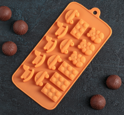 Форма для шоколада «Детские игрушки», 21×11 см, 15 ячеек (3,5×2 см)